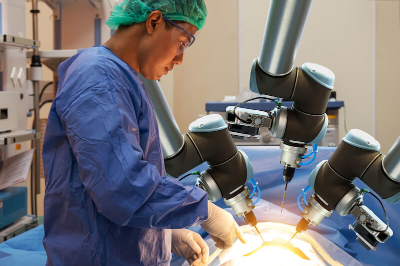 Surgical robots are empowering sugeons and delivering better surgical outcomes